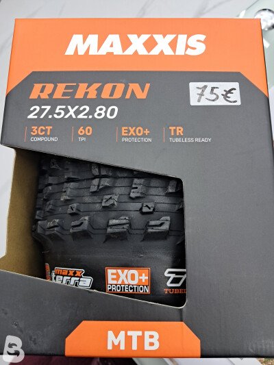 Maxxis REKON