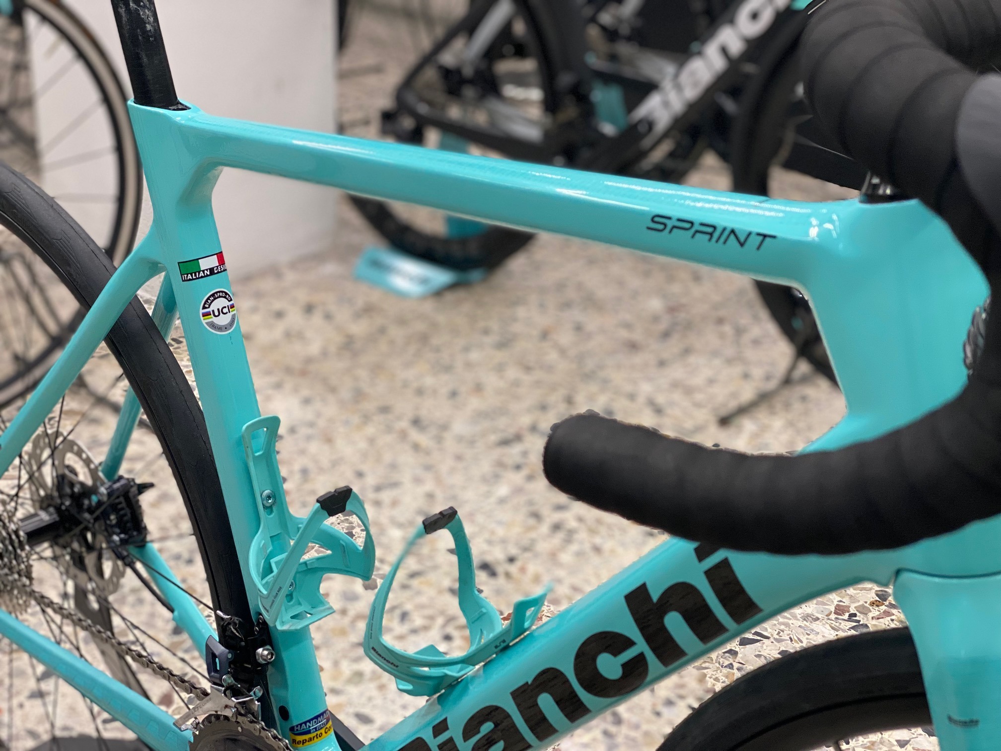 ビアンキ　Bianchi　sprint disc 2021 Bianchi Sprint Disc Ultegra Carbon Road Bike 2021 in Black