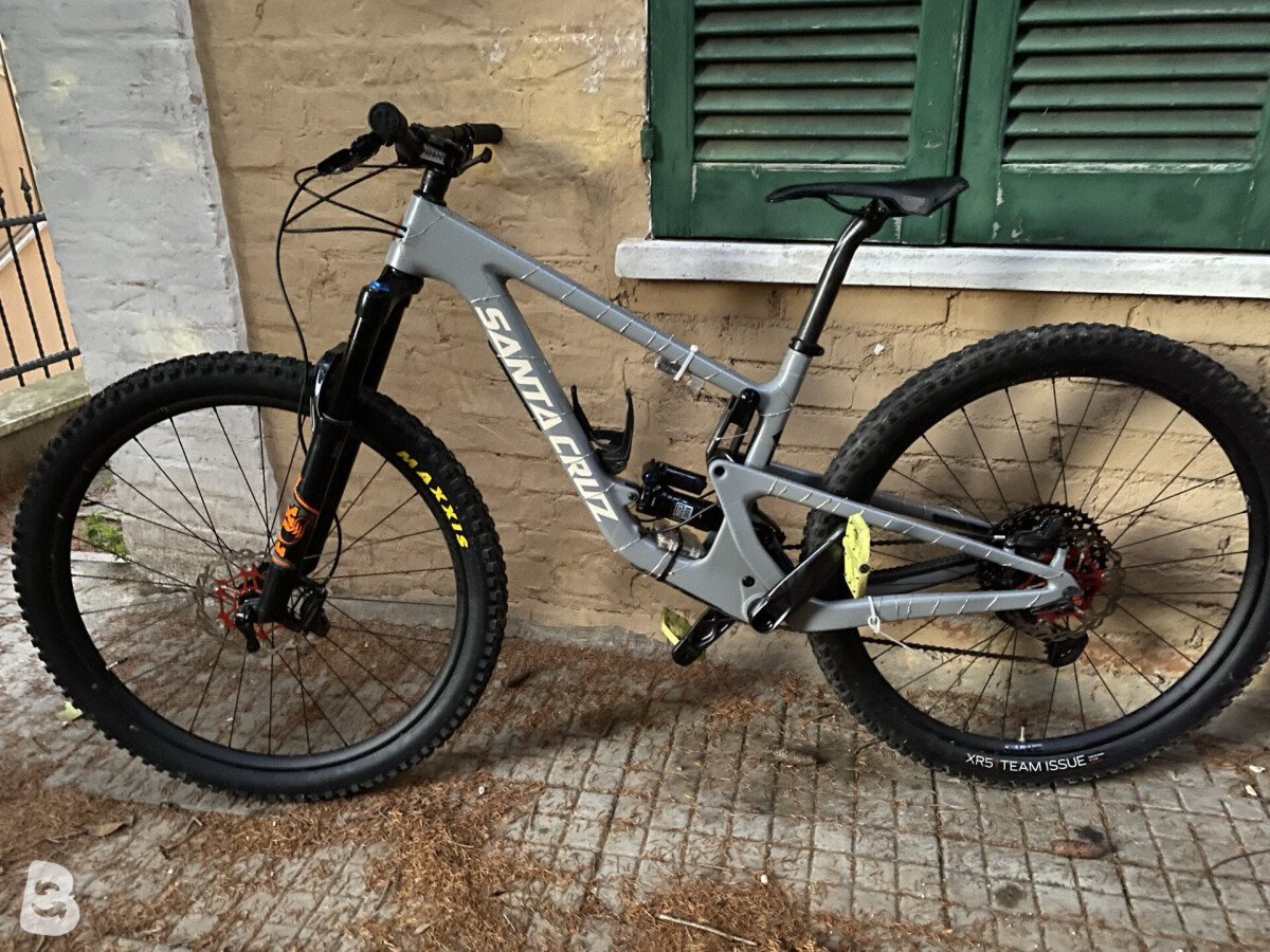 Cruz Hightower 2022 Santa Cruz Bronson Santa Cruz Hightower C S