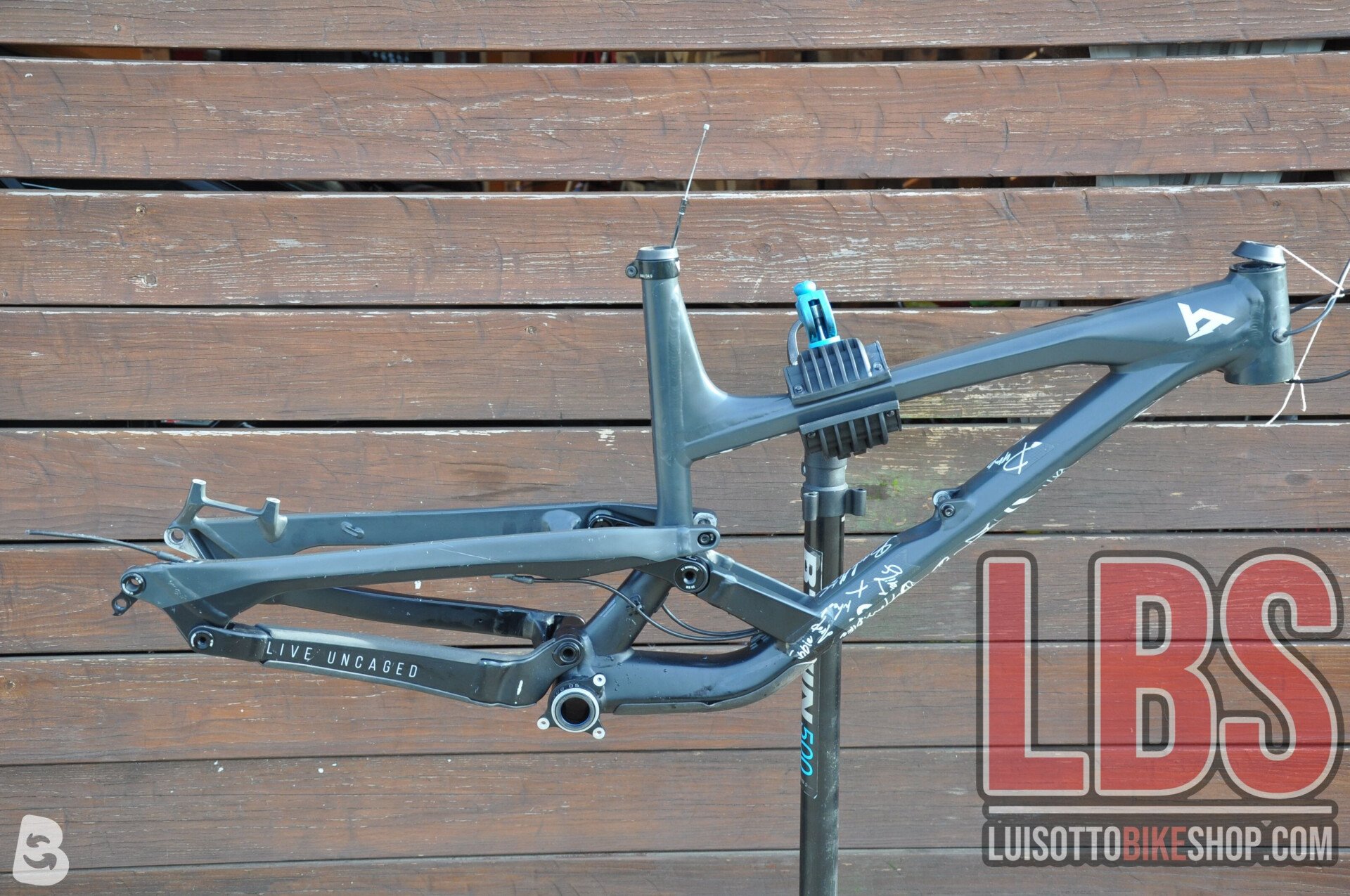 Yt Capra Headset Bearing Size Yt Capra Bearings Online - Main Image