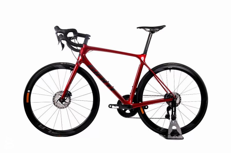 Giant TCR Advanced Pro Disc 1 review | Cycling Weekly