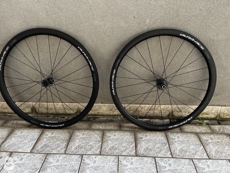 SHIMANO Dura-Ace C36 Carbon Tubeless Wheelset