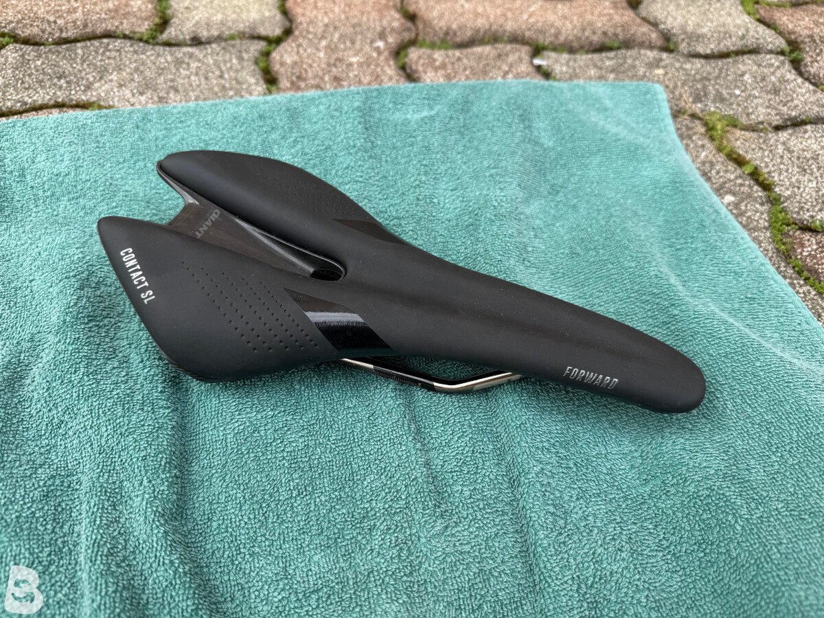 Giant Contact SLR サドル カーボンレール9ミリ Giant Contact SLR