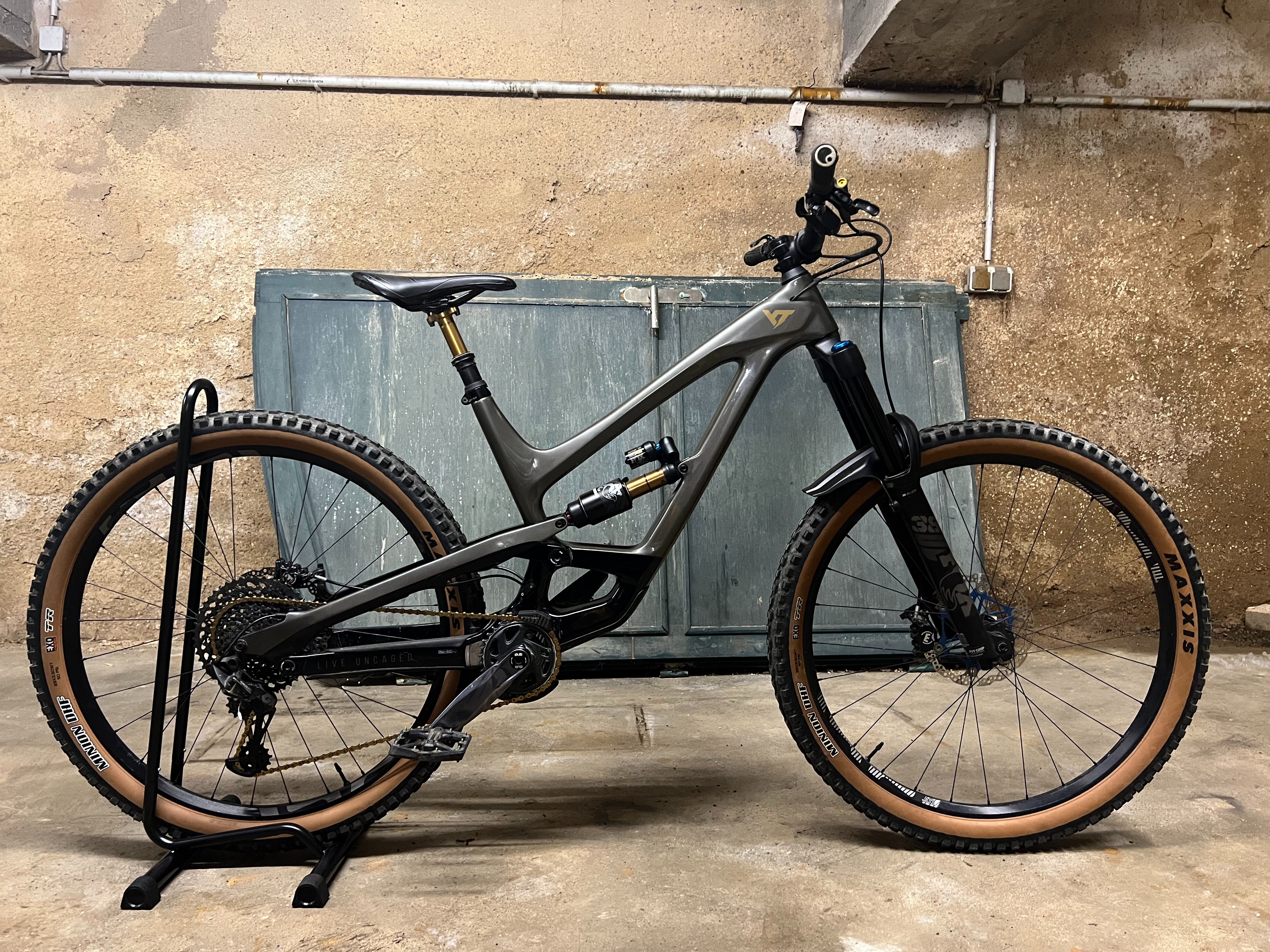Yt Industries Capra Pro Yt Capra 2021 Base 2020 Yt Capra Yt Jeffsy