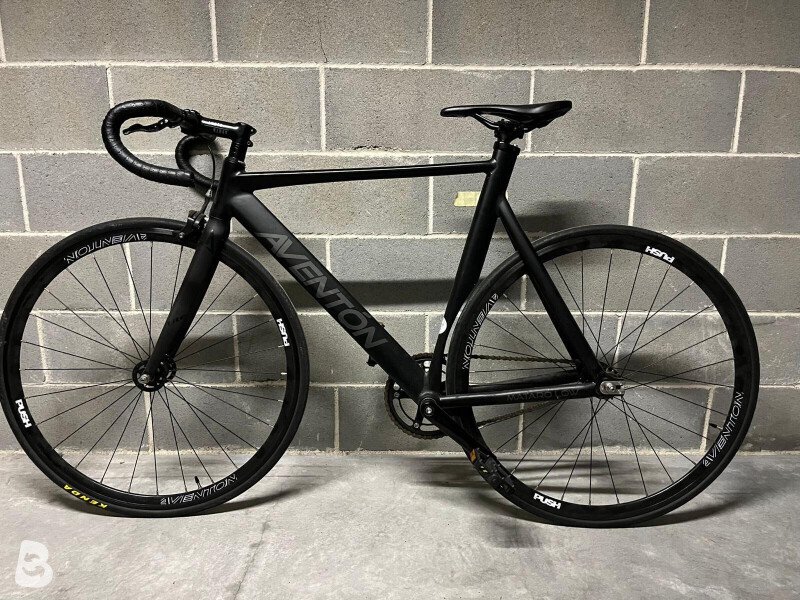 自転車本体 AVENTON MATARO 2020 Aventon Mataro Fixed Gear Bike – Specs, Comparisons