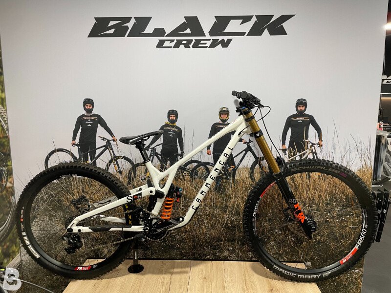 Commencal SUPREME DH V5 used