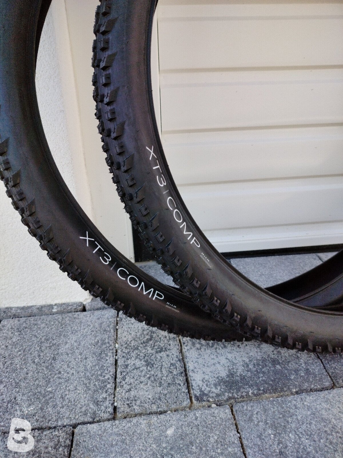 Bontrager XT3 Comp 29x2.40 used