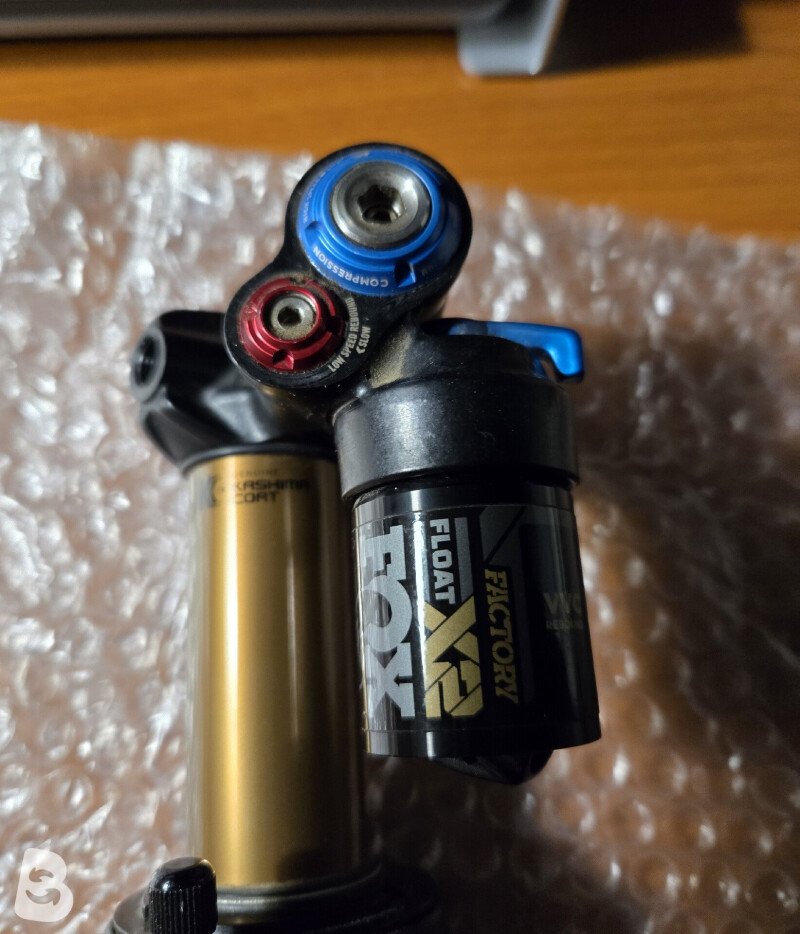 FOX FLOAT X2 Factory Rear Shock - Trunnion Metric, 205 x 60