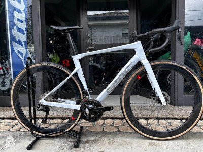 BMC roadmachine  four 2024