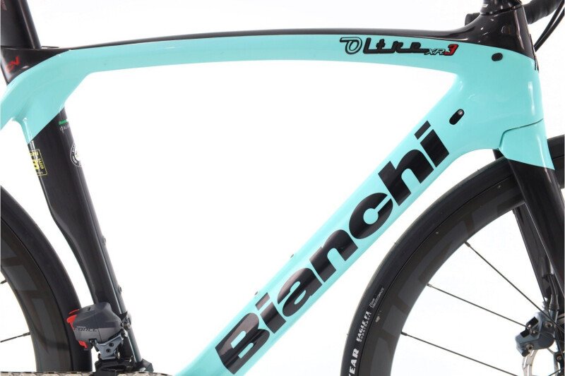 Bianchi Oltre XR3 Carbon AXS 12V used