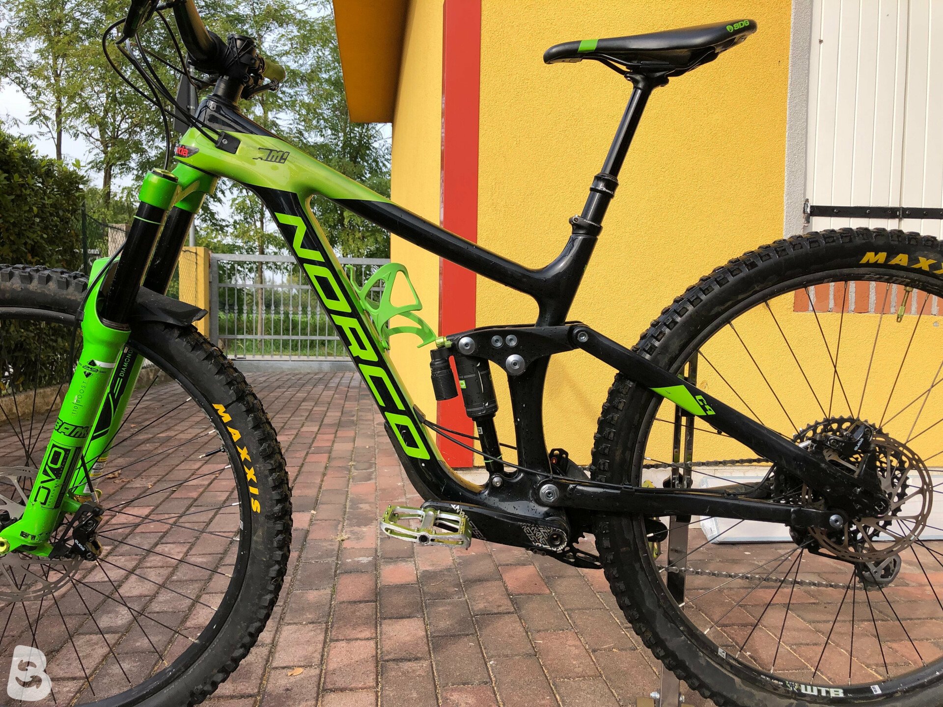 2018 norco range store carbon