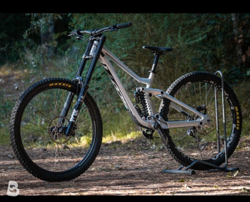 SCOTT GAMBLER 920 完成車　Mサイズ　FOX factoryサス SCOTT Gambler 920 Bike