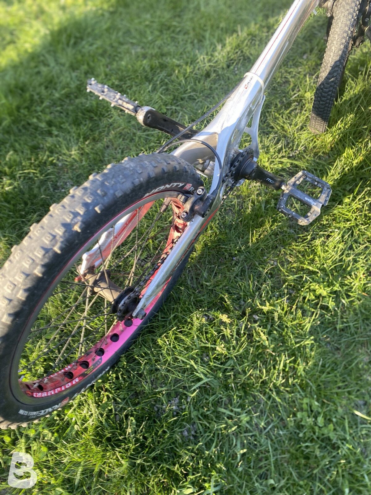 Monty 207 Kamel 2015 used