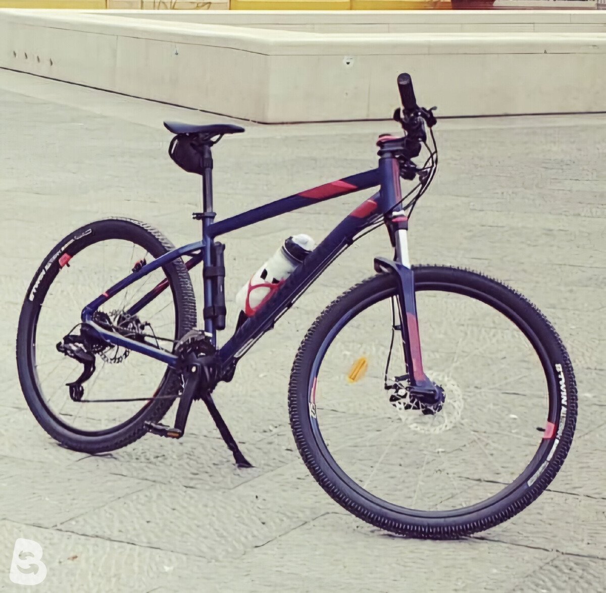 Medray Velo Btwin 520 Xl B'Twin Rockrider ST 520 2020 Used