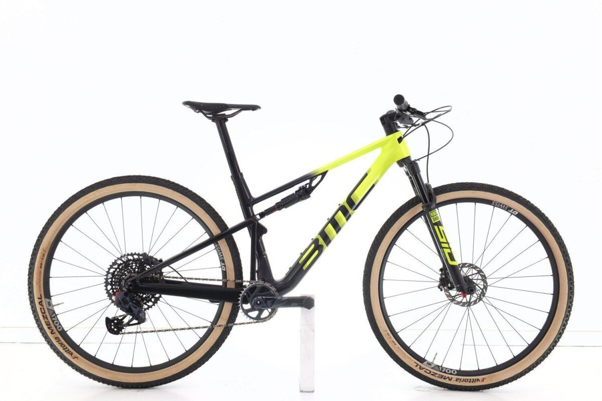 【レビューで送料無料】 BMC Fourstroke 01 Two Carbon GX AXS used 模型製作用品