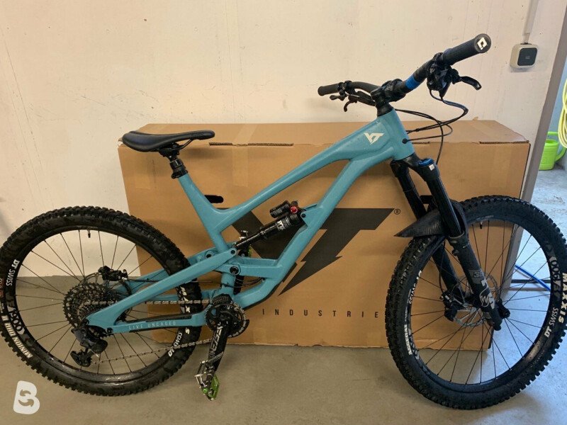 Yt industries best sale capra pro